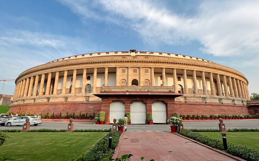 കമ്പനികളെത്തിയില്ല; കടൽമണൽഖനന ലേലം റദ്ദാക്കി