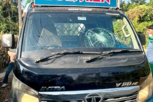 ബത്തേരിയിലും മുള്ളൻകൊല്ലിയിലും സംഘർഷം