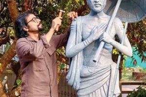 ഗുരുവായൂരിലെ മഞ്ജുളാൽ തറയിൽ കുചേലശില്പം ഇന്ന് സമർപ്പിക്കും