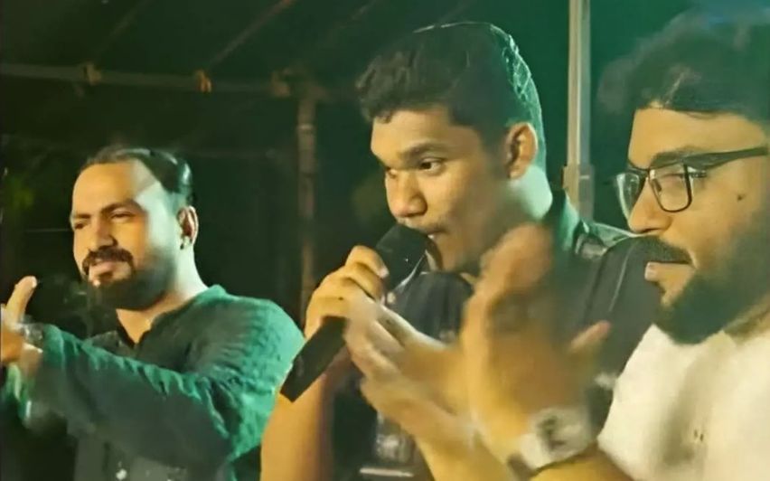 പാരഡിപ്പാട്ടിൽ കേസ്; മതവികാരം വ്രണപ്പെടുത്തുന്നതാണെന്ന് പോലീസ് റിപ്പോർട്ടും