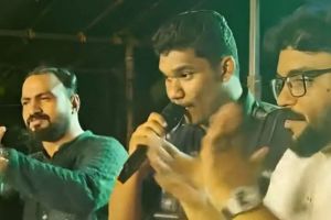 പാരഡിപ്പാട്ടിൽ കേസ്; മതവികാരം വ്രണപ്പെടുത്തുന്നതാണെന്ന് പോലീസ് റിപ്പോർട്ടും