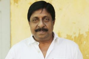 നടനും സംവിധായകനുമായ ശ്രീനിവാസൻ അന്തരിച്ചു; 48 വർഷം നീണ്ട സിനിമാ ജീവിതത്തിന് വിട