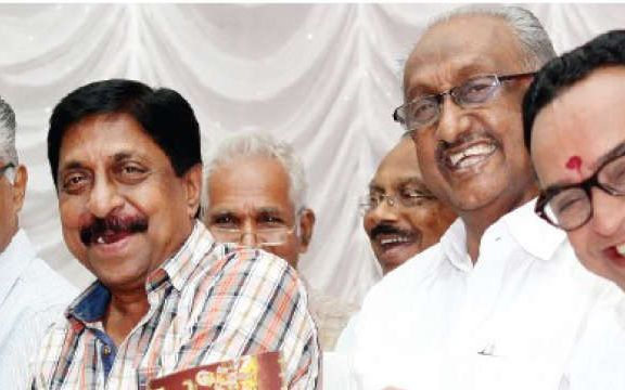 പോളണ്ടിനെച്ചൊല്ലി അമ്പലപ്പുഴയിലും ചിരിബോംബ് പൊട്ടിച്ച ശ്രീനിവാസൻ