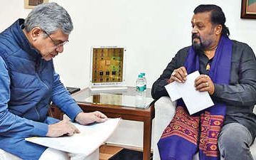 ഇരിങ്ങാലക്കുട റെയിൽവേ സ്റ്റേഷൻ വികസനം; കേന്ദ്രമന്ത്രിയുമായി ചർച്ച