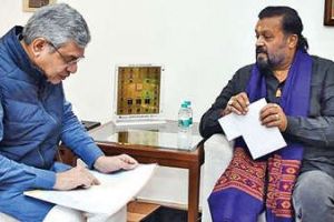 ഇരിങ്ങാലക്കുട റെയിൽവേ സ്റ്റേഷൻ വികസനം; കേന്ദ്രമന്ത്രിയുമായി ചർച്ച