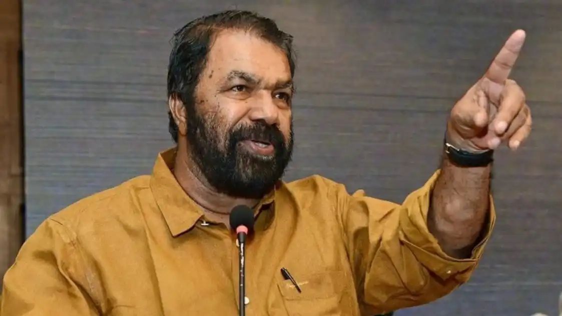 അവധിക്കാലം ആഘോഷിക്കാനുള്ളതാണ്, നിര്‍ബന്ധിത ക്ലാസുകള്‍ വേണ്ടെന്ന് വിദ്യാഭ്യാസ മന്ത്രി