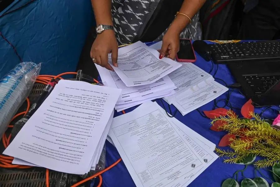 എസ്ഐആർ; പേരുവെട്ടിയാൽ കൃത്യമായ കാരണംപറയണം, 2002ലെ പട്ടികയുമായി ഒത്തുചേരാത്തത് 19.32 ലക്ഷം വോട്ടർമാർ