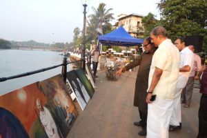 ഗുരുവും ഗാന്ധിജിയും മയ്യഴിയിൽ പുനർജനിച്ചു