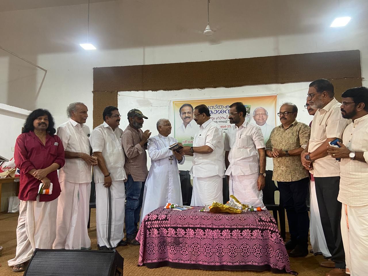 whatsapp-image-2025-12-26-at-7.54.00-am