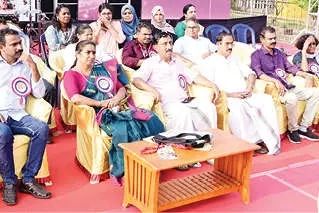 സ്ത്രീക്കൂട്ടായ്മകൾ ഇല്ലാതാകുമ്പോൾ നമ്മുടെ  ഇടവും നഷ്ടമാകും: ശാരദാ മുരളീധരൻ