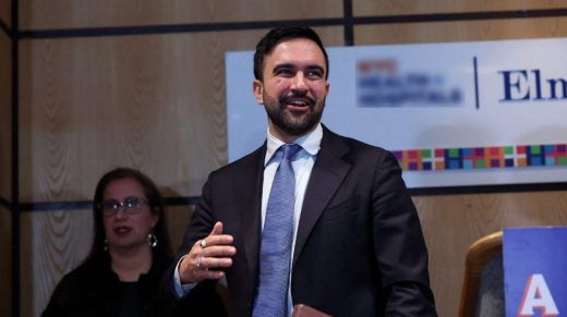 സൊഹ്റാൻ മംദാനി ന്യൂയോര്‍ക്ക് മേയറായി ഇന്ന് ചുമതലയേല്‍ക്കും; സത്യപ്രതിജ്ഞ ഖുര്‍ആനില്‍ തൊട്ട്