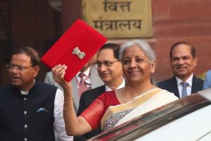 കേന്ദ്ര ബജറ്റ് ഫെബ്രുവരി 1 ഞായറാഴ്ച; തുടർച്ചയായ ഒമ്പതാം ബജറ്റുമായി നിർമല സീതാരാമൻ റെക്കോർഡിലേക്ക്