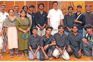 നിയമസഭാ പുസ്‌തകോത്സവത്തിൽ ആവേശമായി കുട്ടി ബാൻഡ്