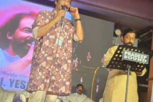 ഗന്ധർവ രാവിൽ ചാലക്കര ദേശം ആനന്ദ നിർവൃതിയിലാണ്ടു. :ചാലക്കര പുരുഷു