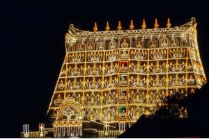 പത്മനാഭപുരിയിൽ ലക്ഷദീപപ്രഭ: മുറജപത്തിന് നാളെ ഭക്തിനിർഭരമായ സമാപനം.