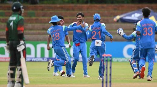 അണ്ടര്‍ 19 ലോകകപ്പ്: ബംഗ്ലദേശിനെ തോല്‍പിച്ച് ഇന്ത്യ സൂപ്പര്‍ സിക്സില്‍