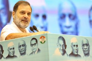 രാഹുല്‍ ഗാന്ധി ഇന്ന് കൊച്ചിയില്‍;വിജയിച്ചവരെയും തോറ്റവരെയും ഒരുമിച്ച് അണിനിരത്തി കോണ്‍ഗ്രസ് വിജയോത്സവം നടക്കും