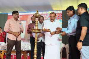 പള്ളൂർ ഗവൺമെൻറ് ആശുപത്രി പുതിയ കെട്ടിടത്തിന്റെ ശിലാസ്ഥാപനം നടന്നു