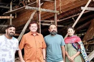 ഉരുപ്പെരുമ കാണാൻ ജപ്പാനിൽനിന്നെത്തി തോമോഹിറയും അക്കമിയോഷിദയും