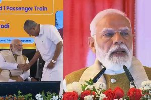 കേരളമില്ലാതെ വികസിത ഭാരതമില്ല, കേന്ദ്രം ഒപ്പമുണ്ട്, വികസനത്തിന് പുതിയ ദിശാബോധം-പ്രധാനമന്ത്രി