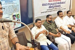 ജ്ഞാനഭയത്തിൽനിന്ന് അഴിക്കോട് സമൂഹത്തെ മോചിപ്പിച്ചു-പി.എൻ. ഗോപീകൃഷ്‌ണൻ