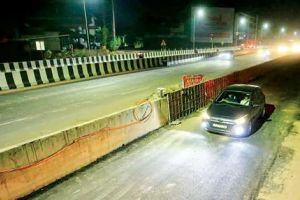 മലാപ്പറമ്പിലെ സർവീസ് റോഡ് ഭാഗികമായി തുറന്നു