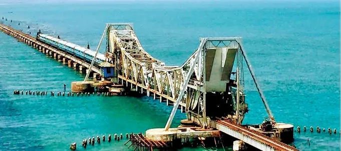 നൂറ്റാണ്ടു പഴക്കമുള്ള പാമ്പൻപാലം റെയിൽവേ മ്യൂസിയത്തിലേക്ക്