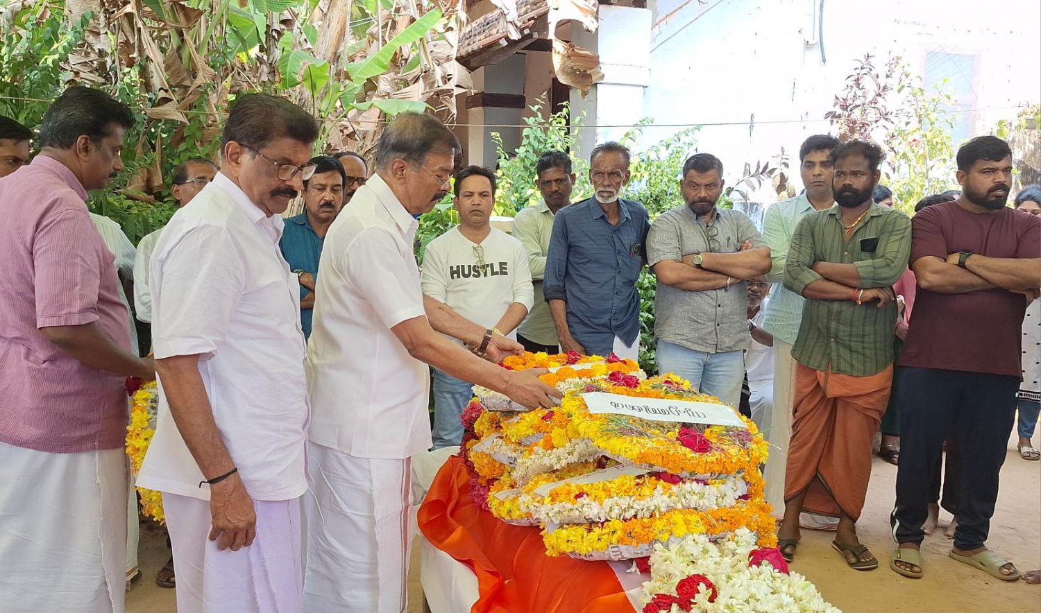 വളവിൽപ്രശാന്തിന് നാടിൻ്റെ അന്ത്യാജ്ഞലി