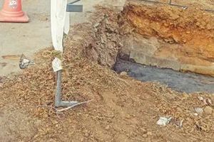 നിർമാണം അനുമതിയില്ലാതെയെന്ന്;നഗരസഭയും പൊതുമരാമത്ത് വകുപ്പും തടഞ്ഞു