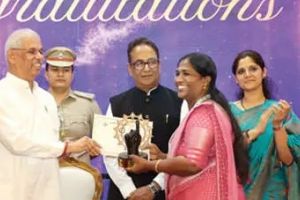 മികച്ച ബി.എൽ.ഒ. പുരസ്‌കാരം നേടി വക്കം സ്വദേശി സിന്ധു