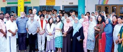 കേരള വിദ്യാഭ്യാസം പഠിക്കാൻ സ്വീഡനിൽനിന്നും അധ്യാപകർ കൊച്ചിയിലെത്തി