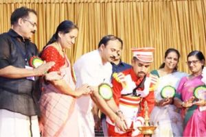 വർണച്ചിറക് വിടർത്തി ബഡ്‌സ് കലോത്സവം