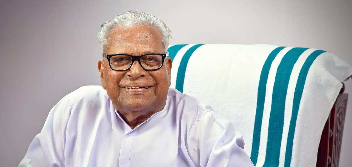 വി എസിന് ലഭിച്ച പത്മവിഭൂഷൺ കുടുംബം സ്വീകരിക്കില്ല