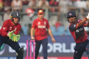 വിറപ്പിച്ച് വീണ് നേപ്പാള്‍; ടി20 ലോകകപ്പില്‍ ഇംഗ്ലണ്ടിന് ജയം