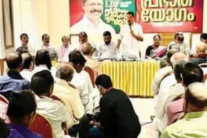 കവിത, പാട്ട്, ജനകീയപ്രശ്‌നങ്ങൾ... വടകരയെ കേട്ട് പ്രഭാതയോഗം