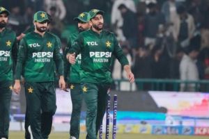 'ഹസ്തദാനമില്ലെങ്കില്‍ ഇന്ത്യയുമായി കളിക്കാന്‍ ഞങ്ങളില്ല'; പാകിസ്ഥാന്‍ ഐസിസിക്ക് മുന്നില്‍ വച്ച പ്രധാന ഉപാധികള്‍ ഇങ്ങനെ