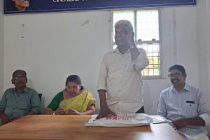 എം ബാലകൃഷ്ണൻ അനുസ്മരണ സമിതി .