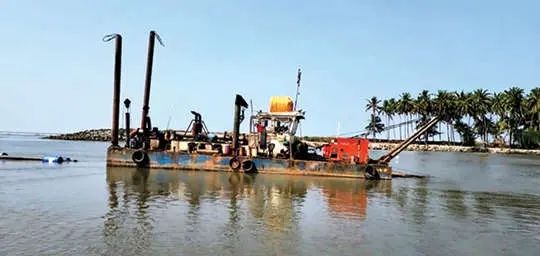 പുനരാരംഭിക്കാൻ കളക്ടർ ഇടപെടുന്നു