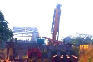 ചോറോട് റെയിൽവേ മേൽപാലം സ്ഥാപിക്കാൻ റെയിൽവേയുടെ പച്ചക്കൊടി: ദേശീയപാതയിലെ തടസ്സങ്ങൾ നീങ്ങുന്നു