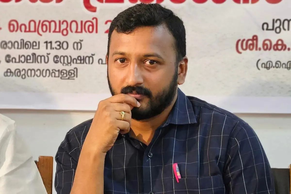 മാങ്കൂട്ടത്തിൽ കേസ്: ആദ്യ പരാതിക്കാരി സുപ്രീംകോടതിയിലേക്ക്