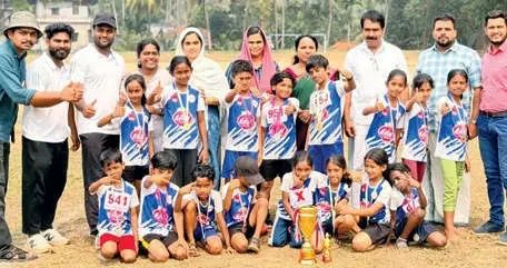താമരശ്ശേരി ഉപജില്ലാ കായികമേള: കന്നൂട്ടിപ്പാറ ഐ.യു.എം.എൽ.പി. സ്കൂളിന് കിരീടം