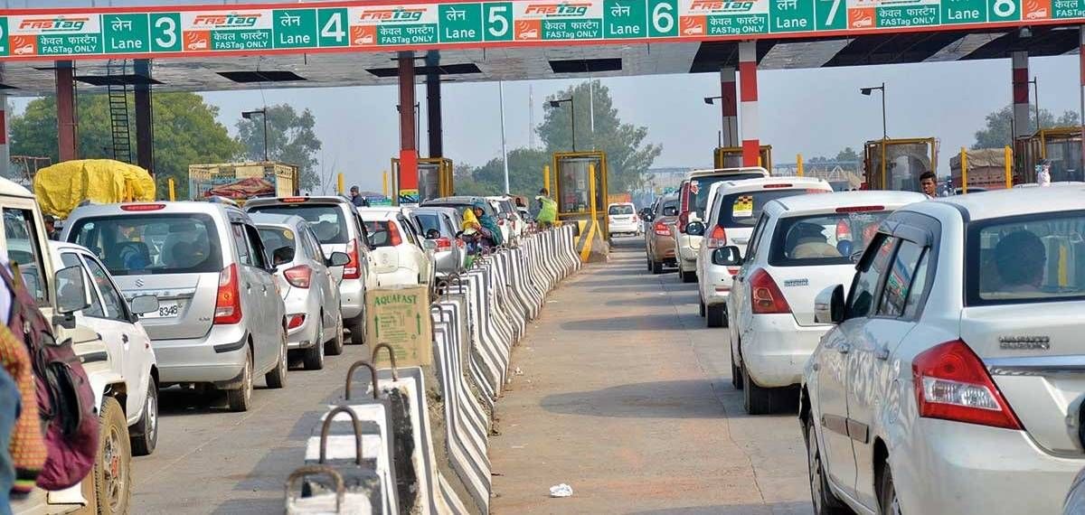 ദേശീയപാതകളിൽ ഏപ്രിൽ മുതൽ പണം വാങ്ങില്ല; ടോൾ ഫാസ്‌ടാഗ് അല്ലെങ്കിൽ യുപിഐ വഴി മാത്രം