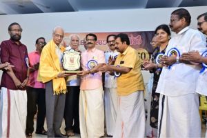 അക്ഷരമുദ്രകളുടെ അർദ്ധശതാബ്ദി: കോഴിക്കോടിന്റെ പ്രിയപുത്രന് ഹൃദയാഞ്ജലി