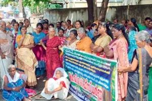 പട്ടയമേള ബഹിഷ്‌കരിക്കുമെന്ന് ആദിവാസി ദളിത് മുന്നേറ്റസമിതി
