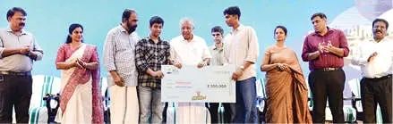 ചീഫ് മിനിസ്റ്റേഴ്സ് മെഗാ ക്വിസ്: വിജയികളെ അനുമോദിച്ചു