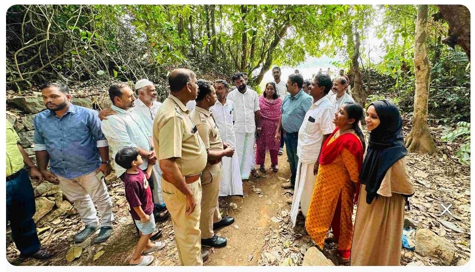 ചാലിയാർ തീരത്ത് പ്രകൃതി സൗഹൃദ ടൂറിസം പദ്ധതി; വനംവകുപ്പ് റെയ്ഞ്ച് ഓഫീസർ പരിശോധന നടത്തി