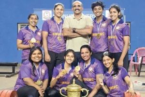 കൃഷ്ണമേനോൻ സ്‌മാരകഗവ. വനിതാ കോളേജ് ചാമ്പ്യന്മാർ