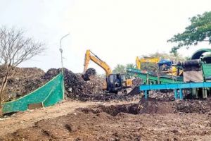 വടകര പുതിയാപ്പ് ട്രഞ്ചിങ് ഗ്രൗണ്ടിലെ ബയോമൈനിങ് നീളുന്നു; ഏപ്രിലോടെ പൂർത്തിയാക്കാൻ നഗരസഭയുടെ നിർദ്ദേശം