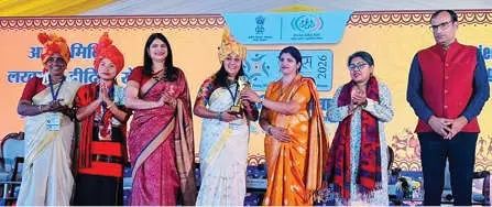 പാൻ ഇന്ത്യൻ ഹിറ്റായി കണ്ണൂരിലെ കുടുംബശ്രീ ഭക്ഷ്യ യൂണിറ്റ്