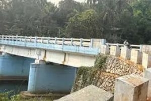 പ്രളയത്തിൽ തകർന്ന പാക്കോയിപ്പാലം പുനർനിർമ്മിച്ചു; ഇന്ന് നാടിന് സമർപ്പിക്കും